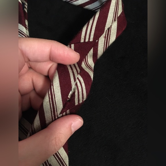 Givenchy - 100% Silk Maroon And Off White Striped Tie - Picture 6 of 8